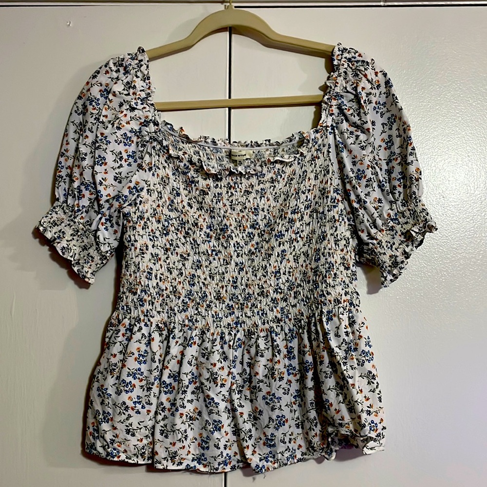 XL Romantic White Blouse with Blue, Black, Orange Little Flowers Flowy Fresh